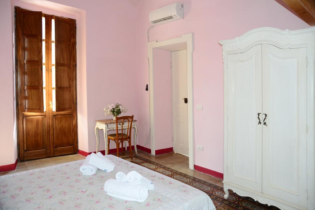 Il Corso 41 Openhouse Hotell Bosa Rom bilde